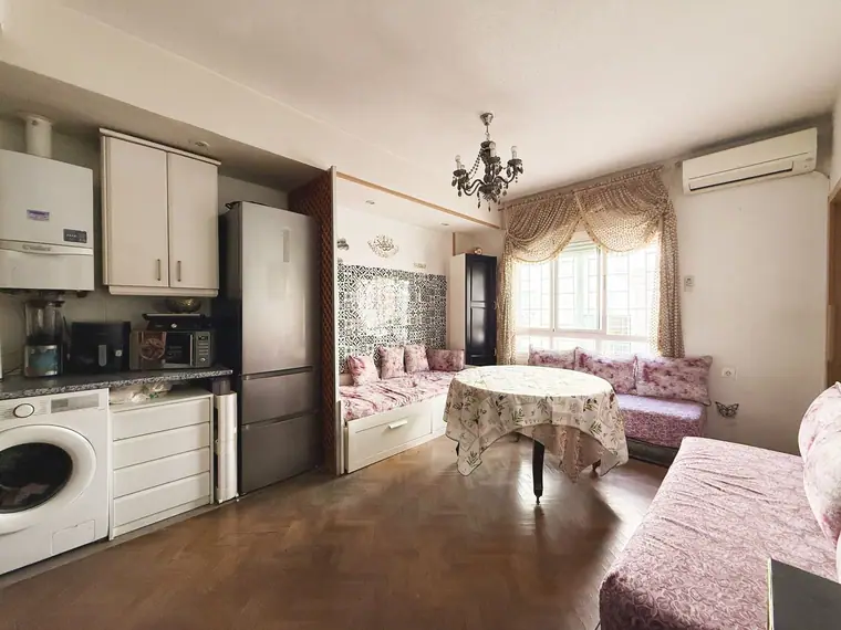 Bajo con terraza-jardín de 24 m² junto a Madrid Río en 12 de Octubre - Orcasur, Madrid